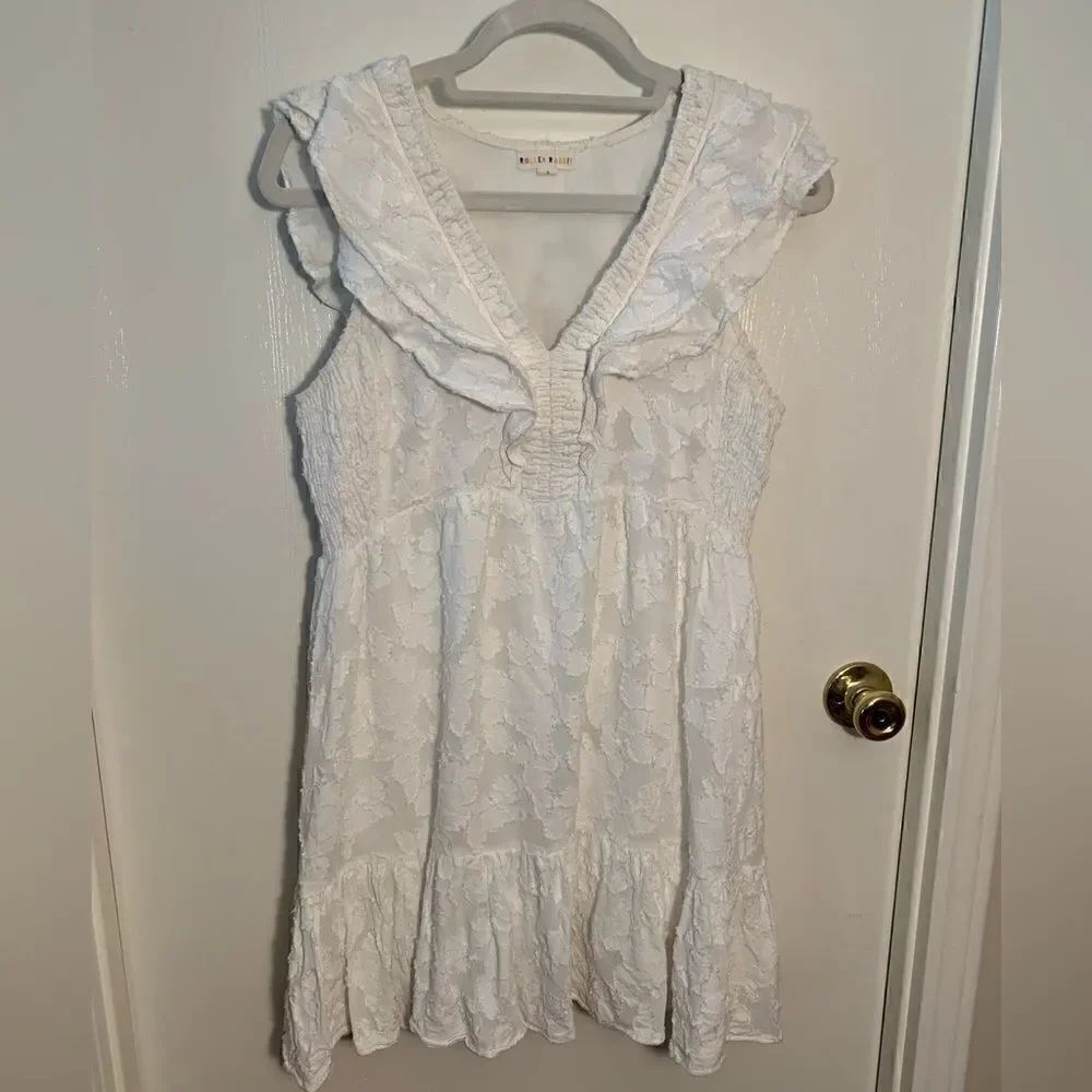 Roller Rabbit GUC white ruffled v-neck sleeveless dress Size small